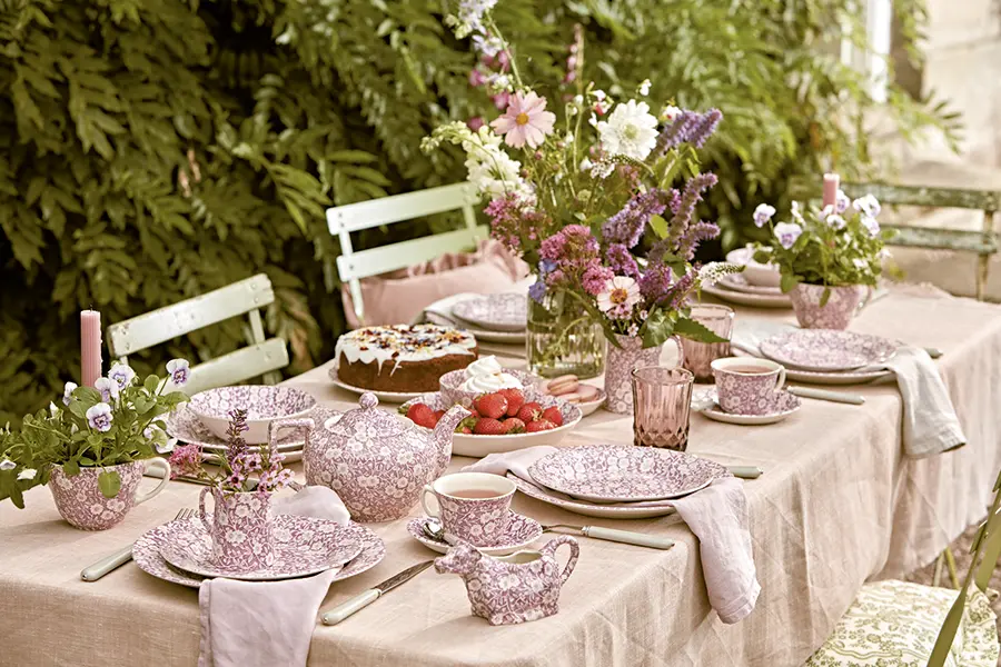 estila-burleigh-pottery-core-ollection-table