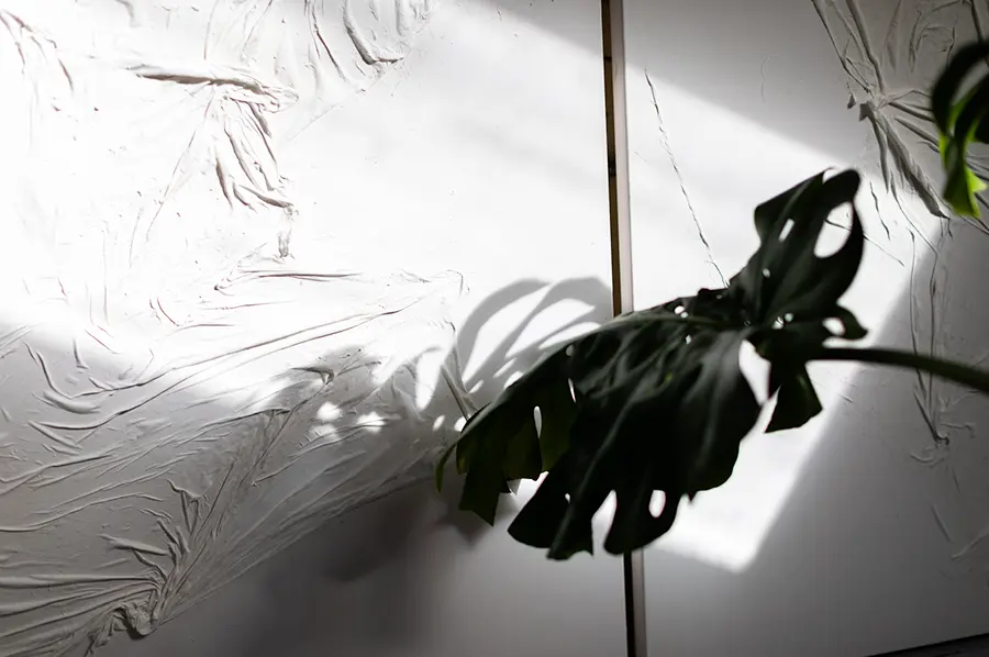 Samantha Davies art using silk